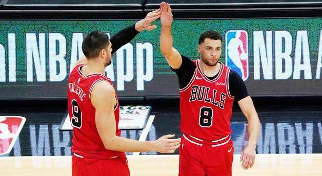 世界杯高清赛事直播app下载官网-公牛三巨头磨合是关键 拉文是否续约如今仍存悬念