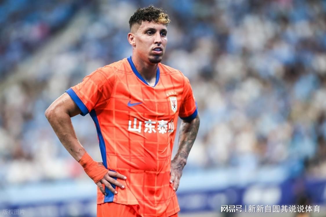 世界杯高清赛事直播app下载官网-克雷桑已经归队，泰山新外援中卫十天左右大概可以在训练场看见？