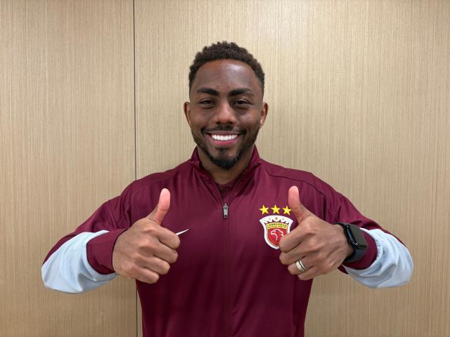 世界杯客户端更新下载-加布里埃尔合同+2回归海港 赶上亚冠报名或穿11号