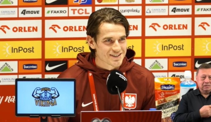 世界杯客户端更新下载-卡明斯基：我们明明是表现更好的一方却输了，波兰每个人问心无愧